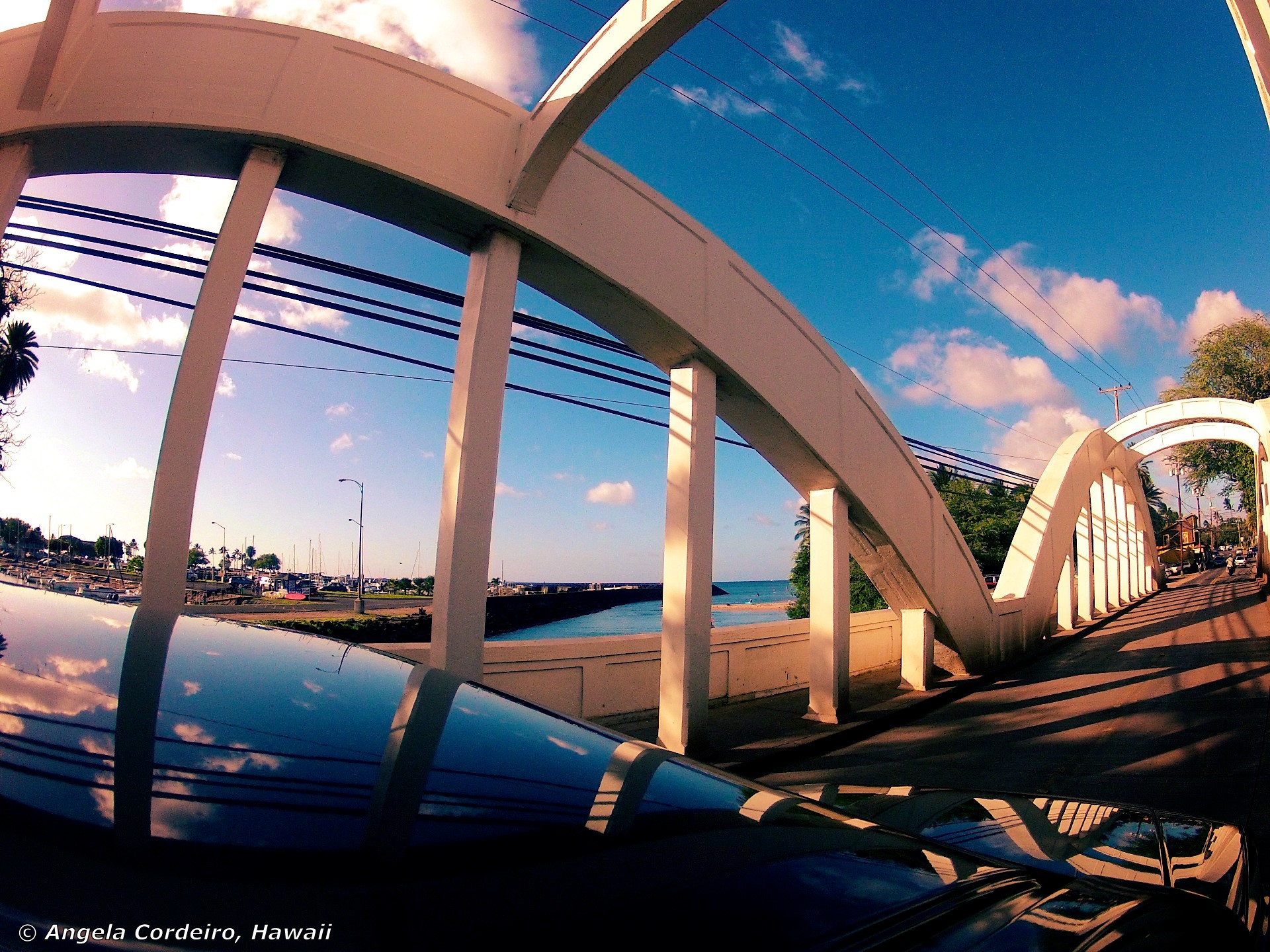 Haleiwa Bridge  - © Angela Cordeiro